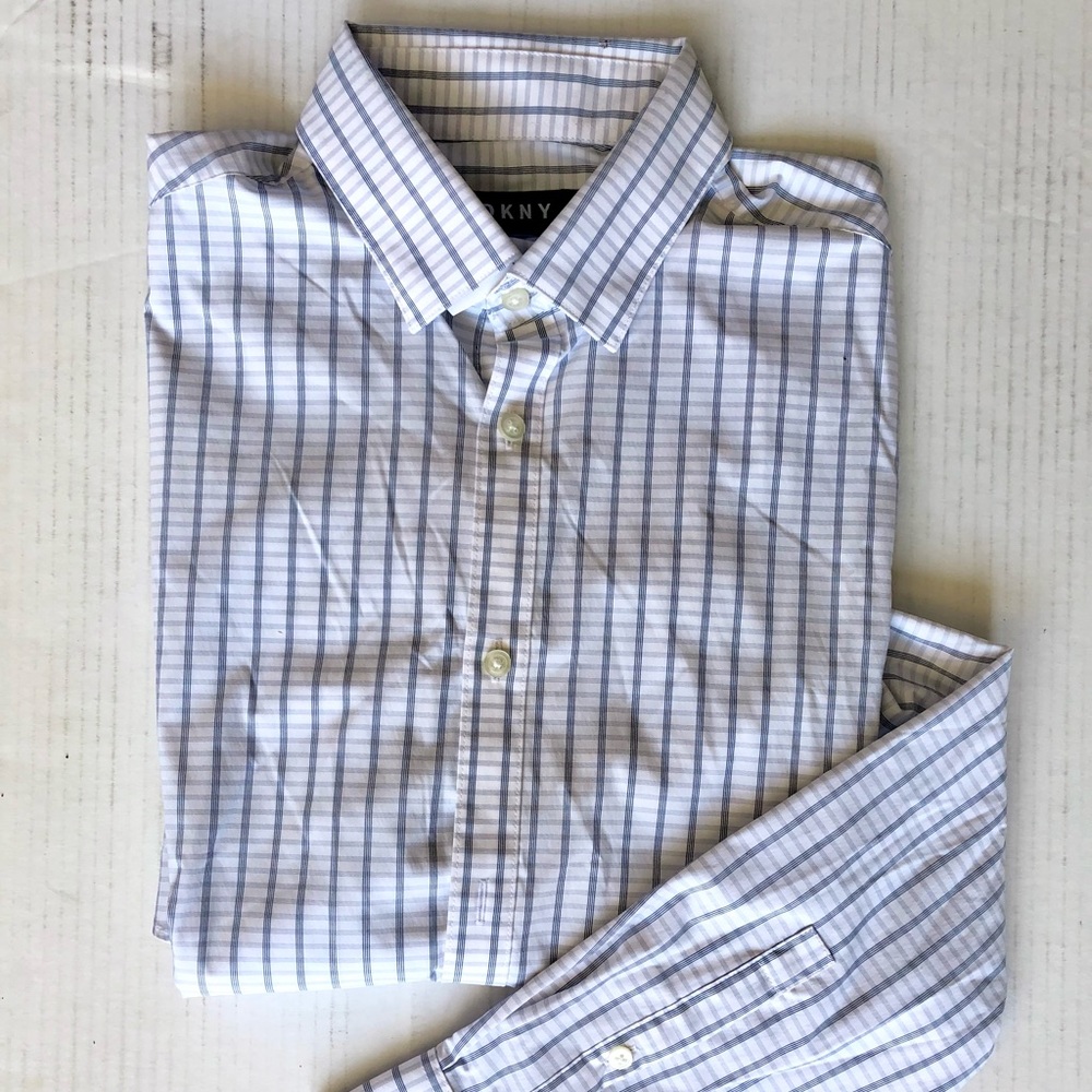 DKNY Men’s Pearl Blue and White Plaid Long Sleeve Dress Shirt, 15- 32/33